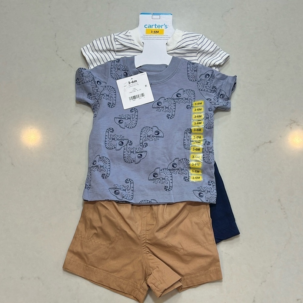 Carter's baby boy 4 piece set, brand new, 3-6 months.